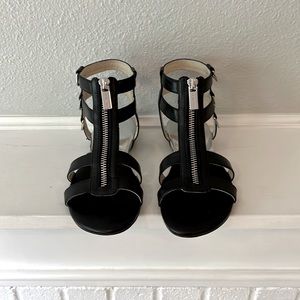 Michael Kors | Kennedy Flat Sandal - SIZE 4